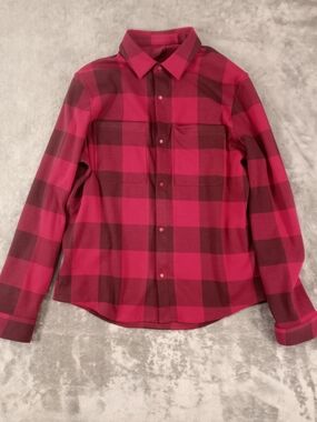 Lululemon Men's Red Plaid Lightweight Flanel Button-Up Shirt Size XL